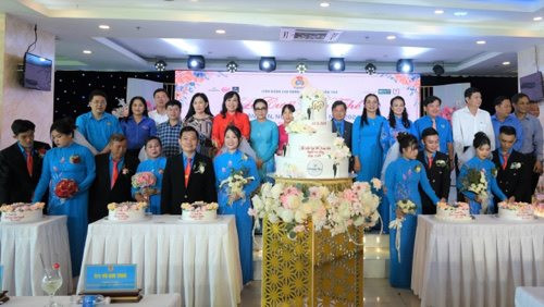 Cần Thơ: Tổ chức đám cưới tập thể cho công nhân
