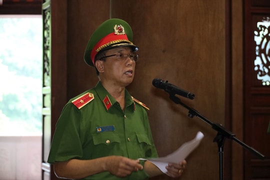 Cụm thi đua số 4 (Bộ Công an) báo công dâng Bác tại khu di tích K9