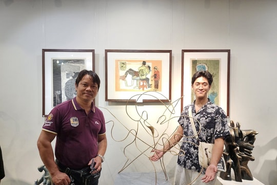 Nguyễn Văn An nhận giải thưởng Hoạ sĩ trẻ của Hội Mỹ Thuật Việt Nam