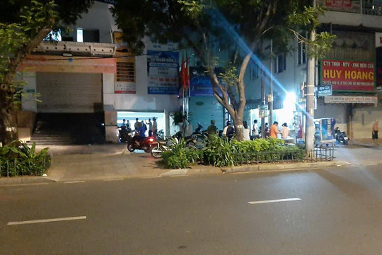 Vừa vào làm 2 ngày, nam thanh niên đâm đồng nghiệp trọng thương
