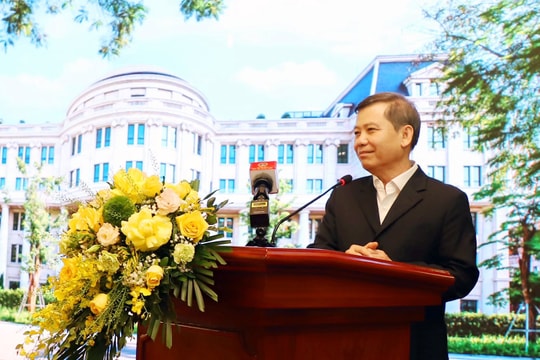 Bí thư Trung ương Đảng, Chánh án TANDTC Lê Minh Trí: Sẽ cùng tập thể Ban Cán sự Đảng, Lãnh đạo TANDTC xây dựng hệ thống TAND xứng đáng với niềm tin của Đảng, Quốc hội và Nhân dân