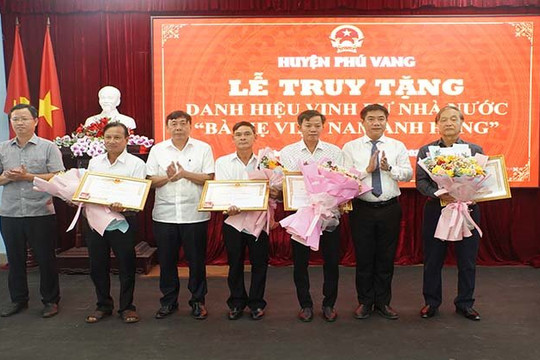 TT-Huế truy tặng danh hiệu “Bà mẹ Việt Nam Anh hùng” cho 4 mẹ