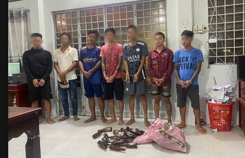 Bắt 7 đối tượng “bảo kê” vùng ven biển