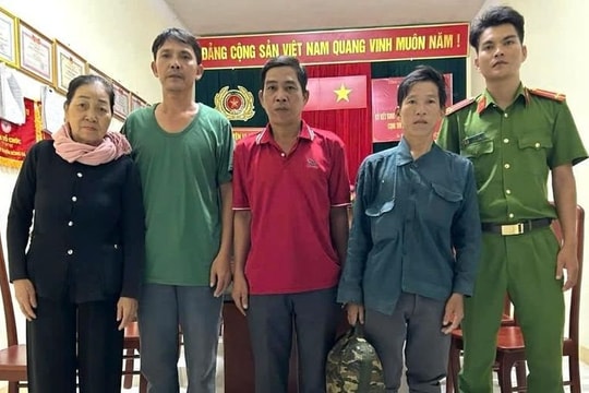 Hỗ trợ người đàn ông đi lạc 350km về nhà an toàn
