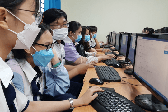 Thí sinh đã xác nhận nhập học đại học có được xét tuyển bổ sung?