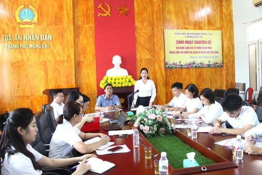 Vận dụng sáng tạo tư tưởng Hồ Chí Minh trong công tác kiểm tra, giám sát và kỷ luật của Đảng