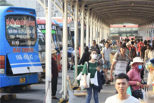 Công bố đường dây nóng phản ánh trật tự an toàn giao thông dịp 2/9