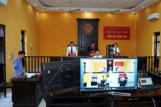 TAND thành phố Thanh Hóa tổ chức phiên tòa trực tuyến kết nối với 27 điểm cầu