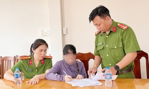 Nhân viên ngân hàng lừa đảo chiếm đoạt trên 1,2 tỷ đồng