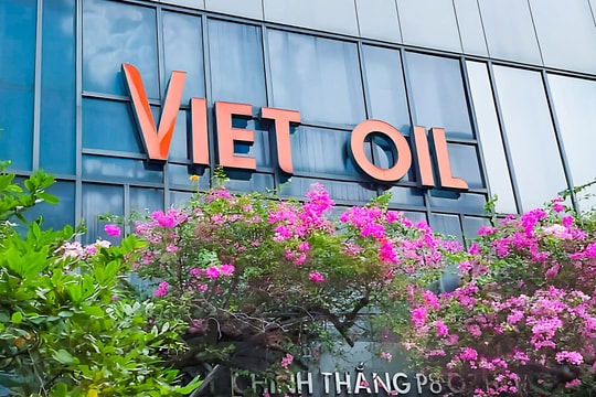 Những cựu quan chức nào đã nhận hối lộ từ “bà trùm” xăng dầu Xuyên Việt Oil?