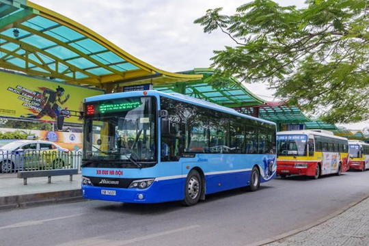 Hà Nội tăng cường xe buýt phục vụ người dân dịp Quốc khánh 2/9