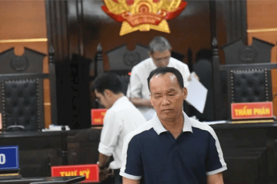 Chuyển tù treo thành giam người đàn ông chặn đánh học sinh