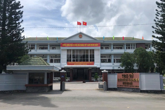 Theo dấu dòng nước thải đen Kỳ 3 - Lãnh đạo huyện Định Quán: Trại heo Thanh Đôn phải di dời trước 01/01/2025