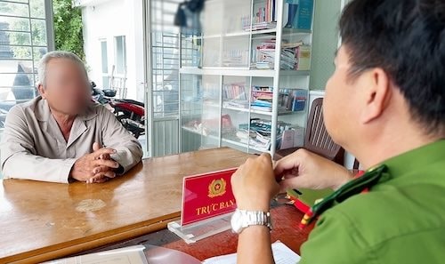 Tạm giữ hình sự đối tượng dùng điện bẫy chuột dẫn đến chết người