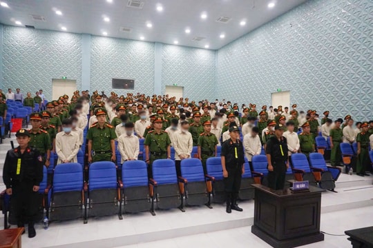 Tuyên án Trần Văn Châu và 110 bị cáo cưỡng đoạt tài sản