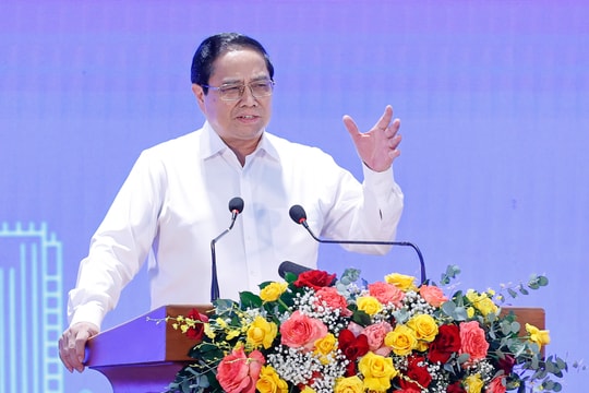 Thủ tướng: Đủ cơ sở để Đà Nẵng phát triển bứt phá, thần tốc hơn