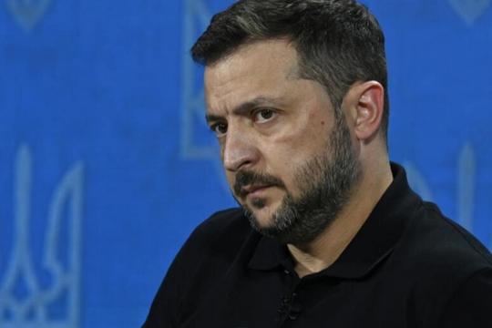 Ông Zelensky cách chức Tư lệnh Không quân Ukraine sau vụ rơi máy bay F-16