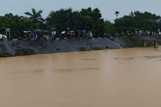 Hoà Bình: Hai học sinh thiệt mạng trong thiên tai
