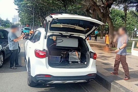 Bắt giữ đối tượng dùng trạm phát sóng giả, gửi tin nhắn để lừa đảo