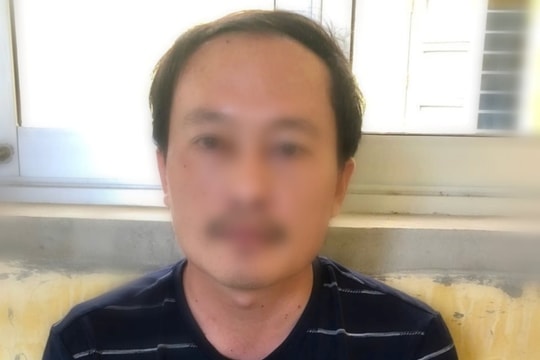 Bắt đối tượng truy nã về tội buôn bán hàng giả
