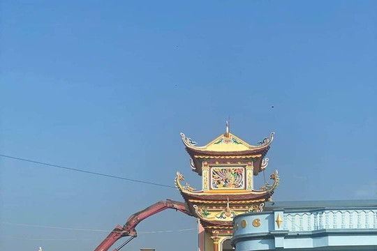 Gãy cần bơm bê tông, 1 công nhân thiệt mạng