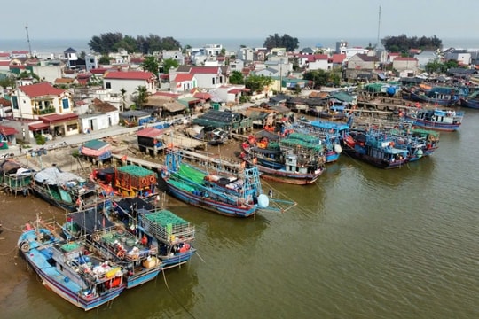 Thanh Hoá: Vẫn còn 6.566 lao động trên biển trước khi bão số 3 vào