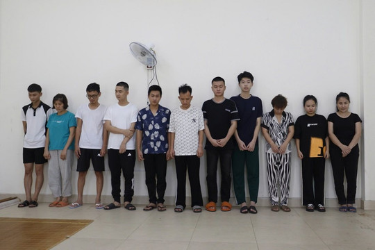 Đánh sập ổ nhóm đánh bạc hơn 250 tỷ đồng