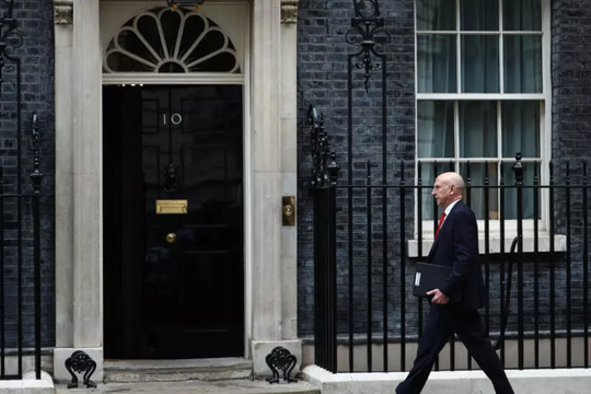 Ukraine được cung cấp hàng trăm tên lửa mới