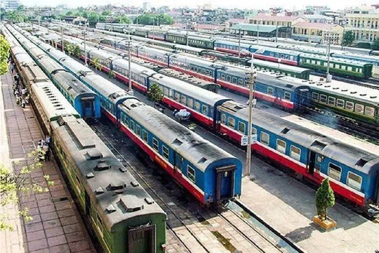 Đường sắt hủy hàng chục đoàn tàu để chủ động ứng phó bão Yagi