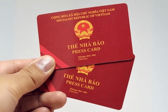 Sắp có quy định mới về thủ tục cấp, đổi thẻ Nhà báo?