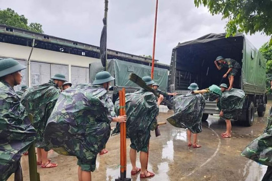 Quân đội huy động hơn 450.000 người, 10.000 phương tiện ứng phó bão