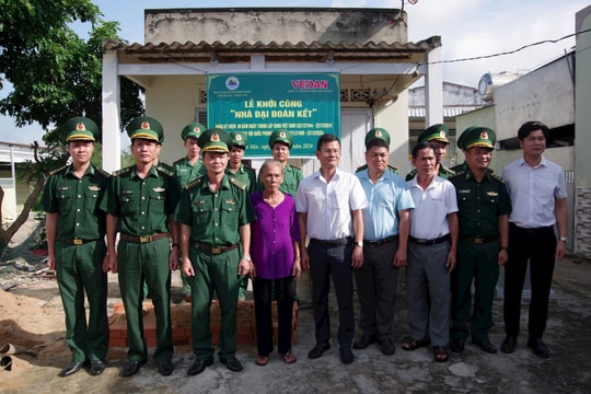 Khởi công xây dựng Nhà Đại đoàn kết tặng hộ nghèo