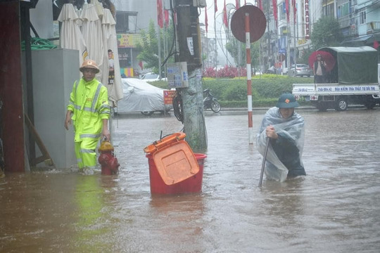 Lào Cai sau bão số 3: Nhiều tuyến đường ngập, sạt lở