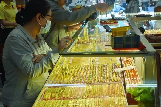Giá vàng hôm nay 9/9: Vàng nhẫn đảo chiều đi xuống