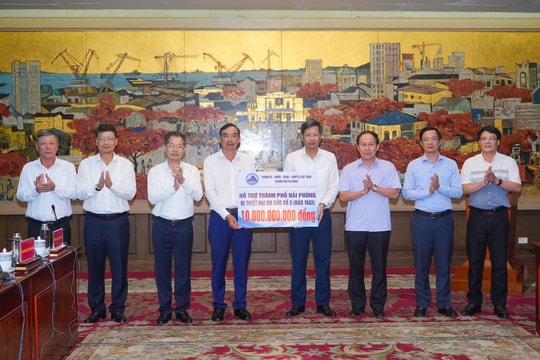 TP. Đà Nẵng thăm hỏi và hỗ trợ Hải Phòng 10 tỷ đồng