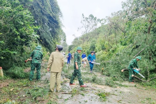 Hỗ trợ người dân bị ảnh hưởng sau bão Yagi