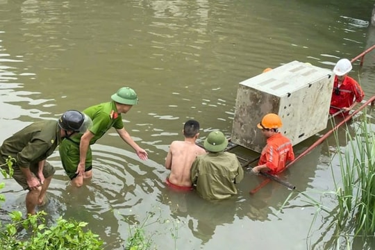 Lũ sông Hoàng Long, sông Đáy lên cao, khẩn trương di dời người dân
