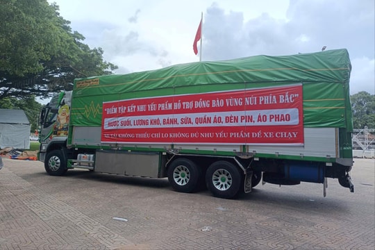 Triệu trái tim, một nhịp đập hướng về vùng lũ