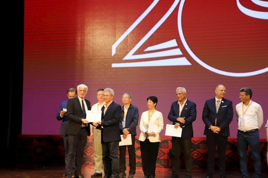 Kỷ niệm 20 năm thành lập Mạng lưới Công viên địa chất toàn cầu UNESCO