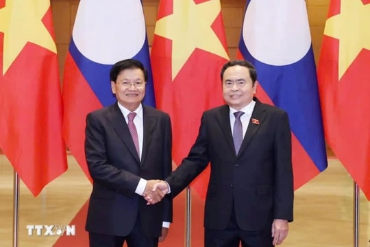 Chủ tịch Quốc hội Trần Thanh Mẫn hội kiến Tổng Bí thư, Chủ tịch nước Lào