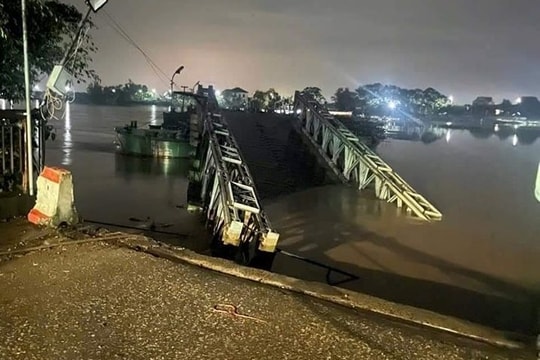 Nam Định: Cầu phao Ninh Cường bị đứt do nước lũ dâng cao