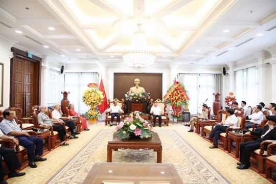 Chánh án Lê Minh Trí gặp mặt nguyên lãnh đạo Tòa án nhân dân tối cao các thời kỳ