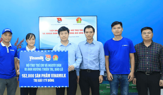 Vinamilk hỗ trợ gần 3 tỷ đồng sản phẩm dinh dưỡng thiết yếu cho 10 tỉnh thành ảnh hưởng bão lũ
