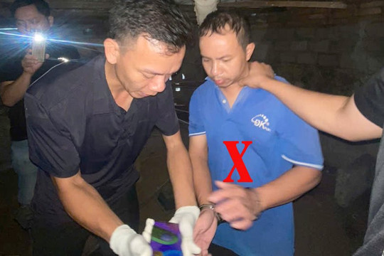 Cháu họ đào hài cốt “tiền nhân” tống tiền 5 tỉ