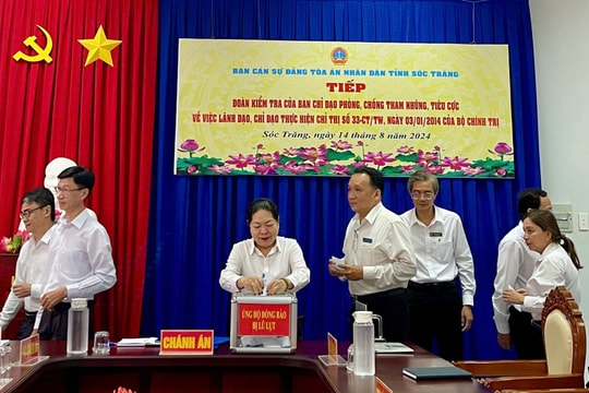 TAND tỉnh Sóc Trăng quyên góp, hỗ trợ đồng bào vùng bão lũ các tỉnh phía Bắc