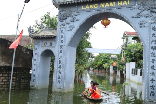 Thời tiết ngày 15/9: Mưa dông, nguy cơ sạt lở đất tại Trung, Nam Bộ