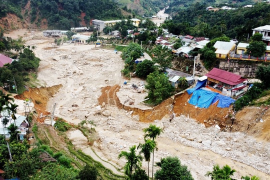 Hơn 1.000 tỷ đồng ủng hộ qua Mặt trận Tổ quốc