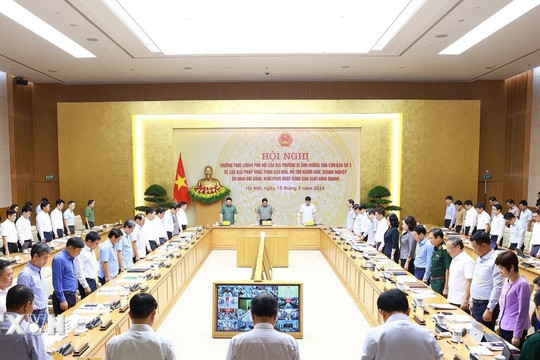 Thủ tướng chủ trì hội nghị trực tuyến về khắc phục hậu quả bão số 3
