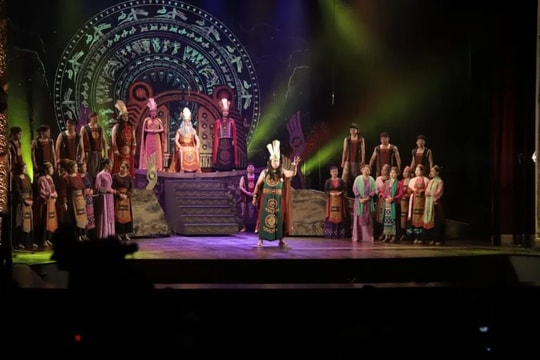 12 nhà hát tổ chức đêm nghệ thuật quyên góp ủng hộ người dân vùng lũ