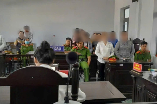 Nhóm đối tượng sát phạt nhau trên 'chiếu bạc' lĩnh án